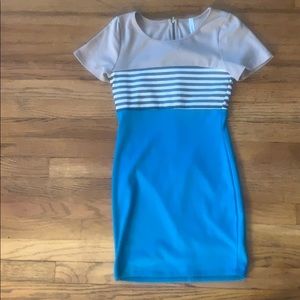 Colorblock T-Shirt Dresss with Stripes